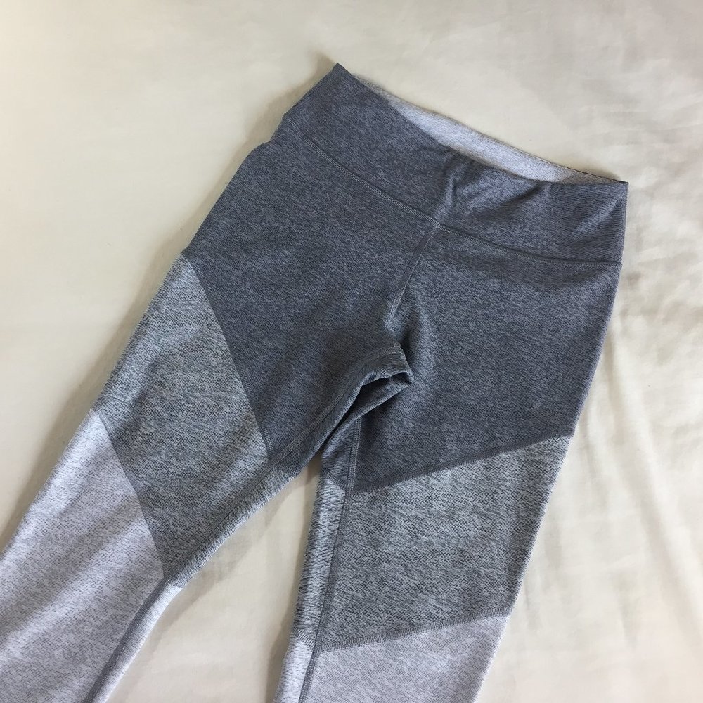 Outdoor Voices 7/8 Springs Leggings Size M (NEW) - Picture 4 of 8